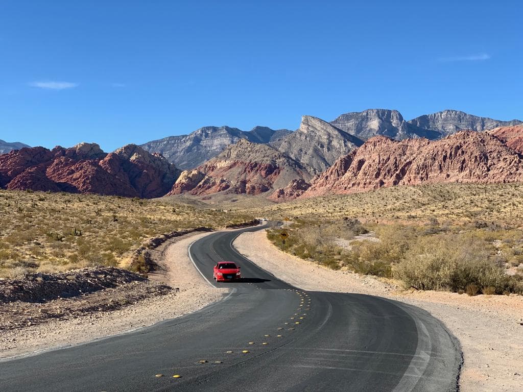 Las Vegas & Red Rock, USA — travel destination on RevealSpot