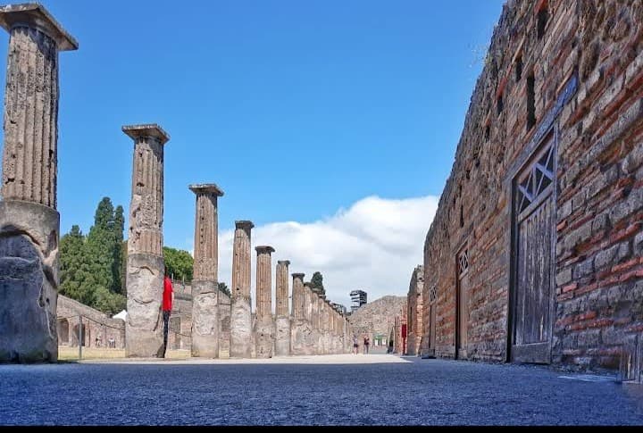 Naples & Pompeii, Italy — travel destination on RevealSpot